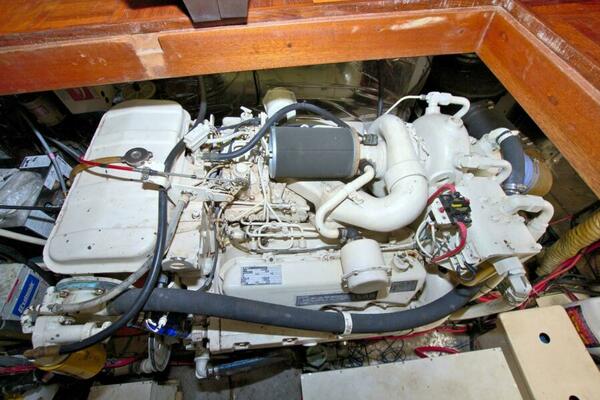 2 Wild Flings 42ft Jefferson Yacht For Sale