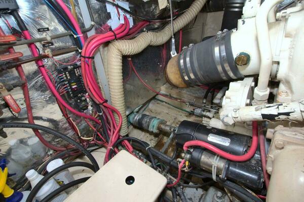 2 Wild Flings 42ft Jefferson Yacht For Sale