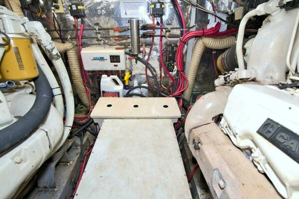 2 Wild Flings 42ft Jefferson Yacht For Sale