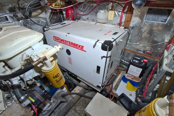 2 Wild Flings 42ft Jefferson Yacht For Sale