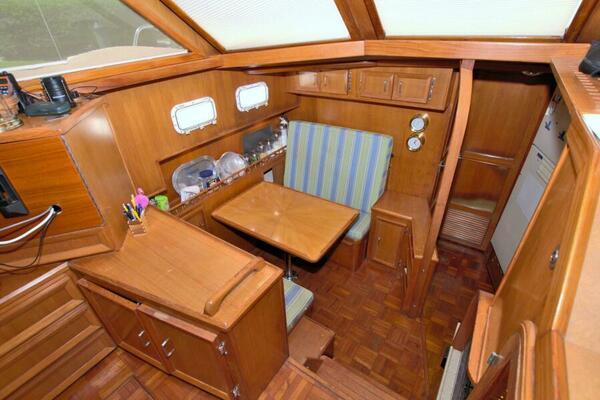 2 Wild Flings 42ft Jefferson Yacht For Sale