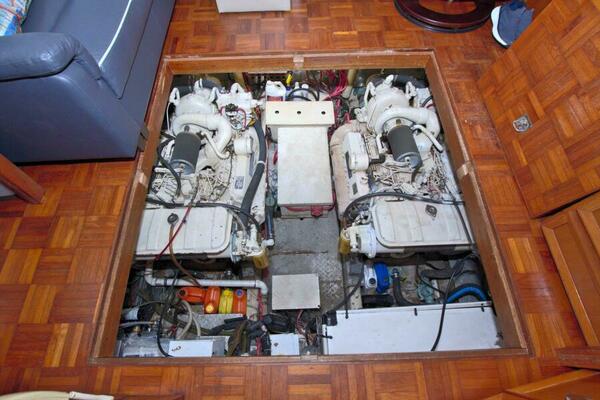 2 Wild Flings 42ft Jefferson Yacht For Sale