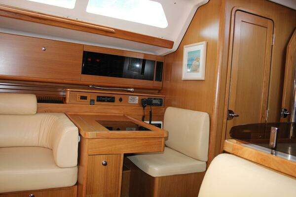 Catalina 445 Yacht For Sale