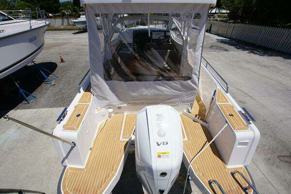 Nimbus Weekender 9 #288 Yacht For Sale