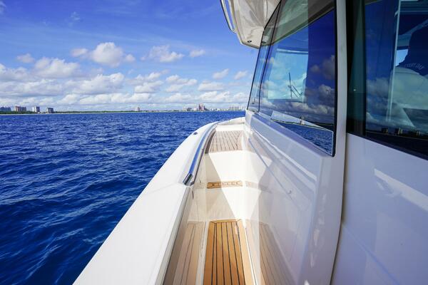 Rais N Cain 48ft Tiara Yachts Yacht For Sale