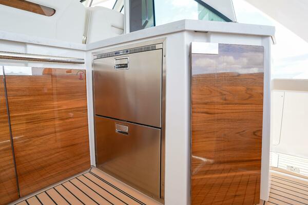 Rais N Cain 48ft Tiara Yachts Yacht For Sale