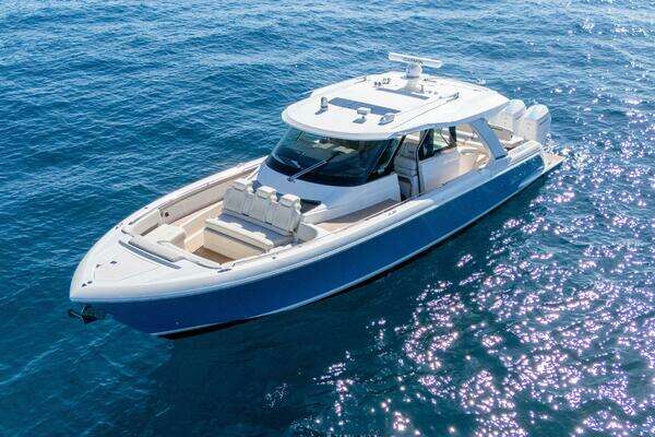Tiara Yachts 48 LS Yacht For Sale