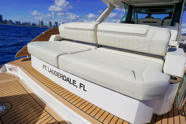 Rais N Cain 48ft Tiara Yachts Yacht For Sale