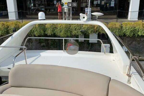 Azimut 58 Yacht For Sale