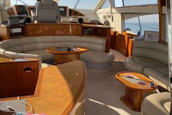 Azimut 58 Yacht For Sale