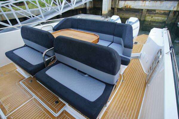 Nimbus Tender 11 #258 Yacht For Sale