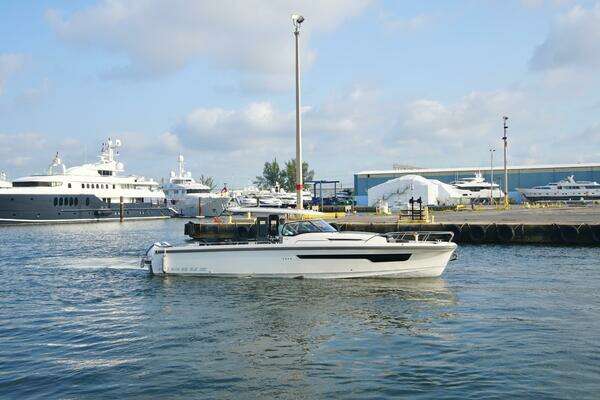 Nimbus Tender 11 #258 Yacht For Sale