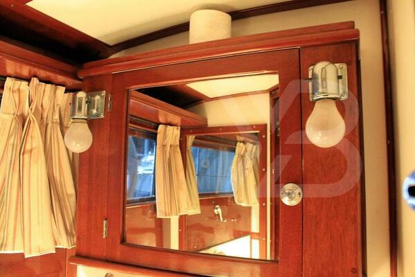 ALLEZ 48ft Chris Craft Yacht For Sale