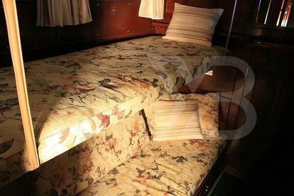 ALLEZ 48ft Chris Craft Yacht For Sale