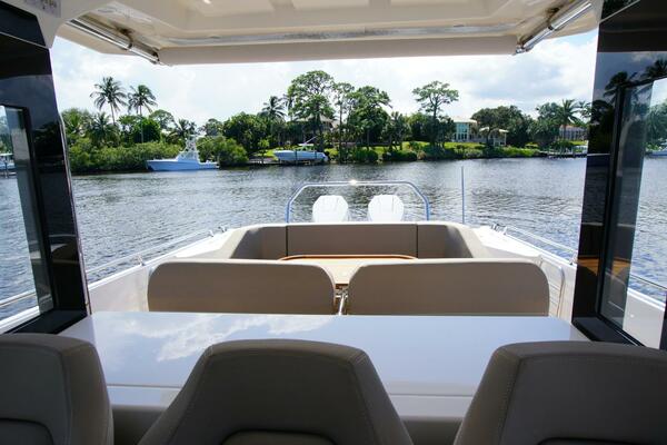 40ft Nimbus Yacht For Sale