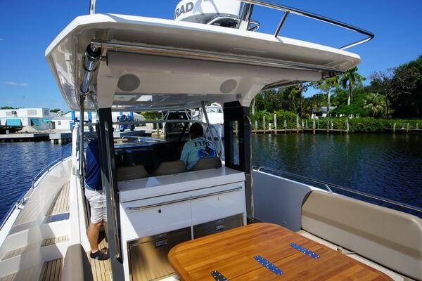 40ft Nimbus Yacht For Sale