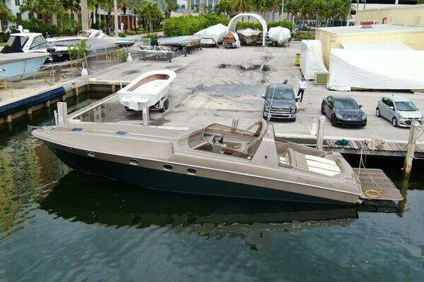 Magnum 50 Bestia Yacht For Sale