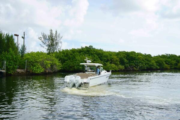 40ft Nimbus Yacht For Sale