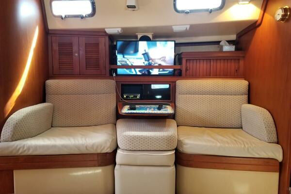 JIJO II 44ft Island Packet Yacht For Sale