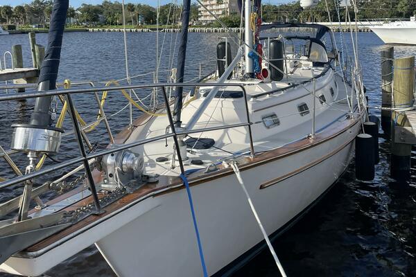 JIJO II 44ft Island Packet Yacht For Sale