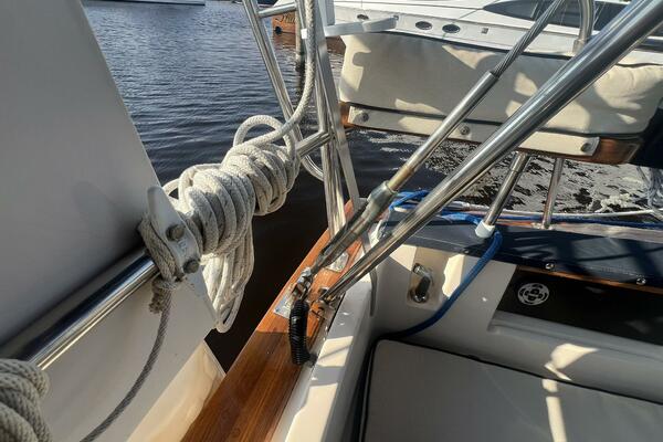 JIJO II 44ft Island Packet Yacht For Sale