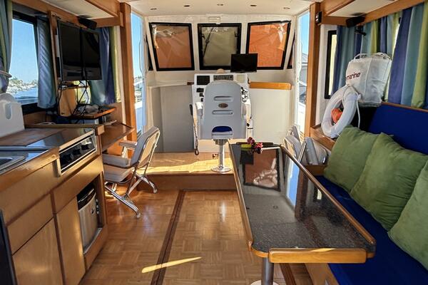 34ft Crusader Boats Yacht For Sale