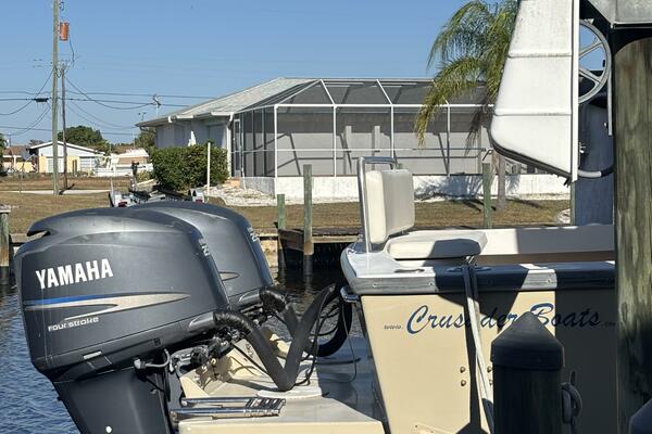 34ft Crusader Boats Yacht For Sale