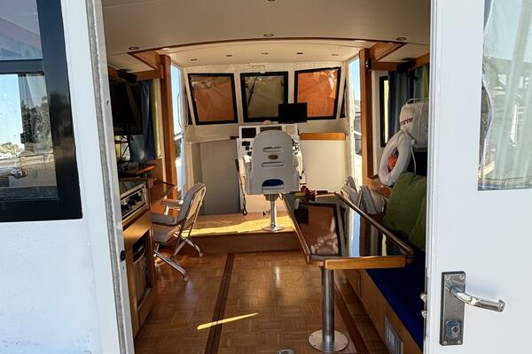 34ft Crusader Boats Yacht For Sale