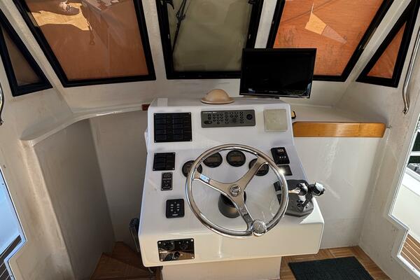 34ft Crusader Boats Yacht For Sale