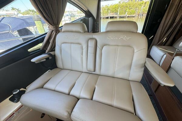 Lopez Cove II 47ft Sea Ray Yacht For Sale