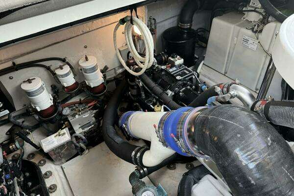 Sea Ray 470 Sundancer Yacht For Sale