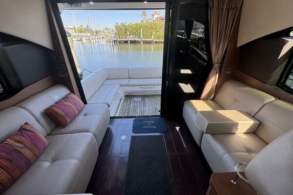 Lopez Cove II 47ft Sea Ray Yacht For Sale