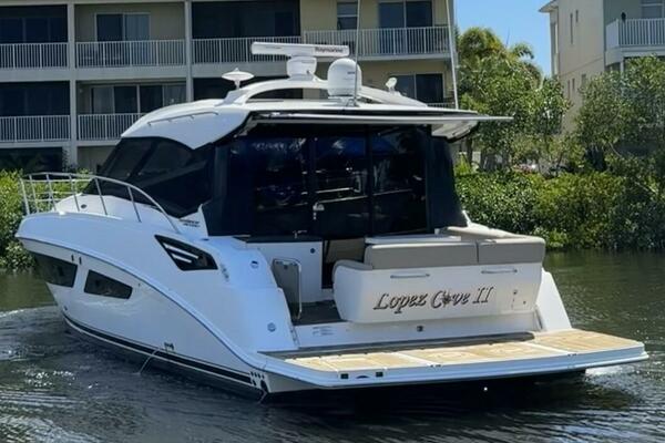 Lopez Cove II 47ft Sea Ray Yacht For Sale