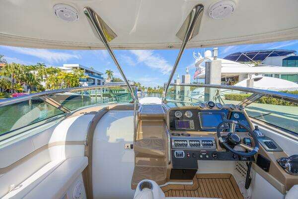 Formula 400 Super Sport Yacht For Sale