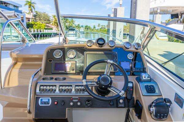 Formula 400 Super Sport Yacht For Sale