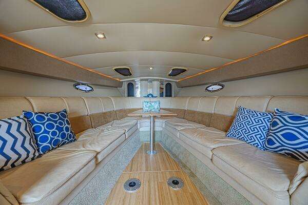 Formula 400 Super Sport Yacht For Sale