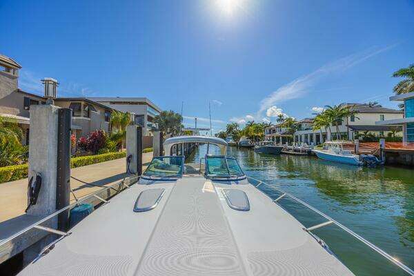 Formula 400 Super Sport Yacht For Sale