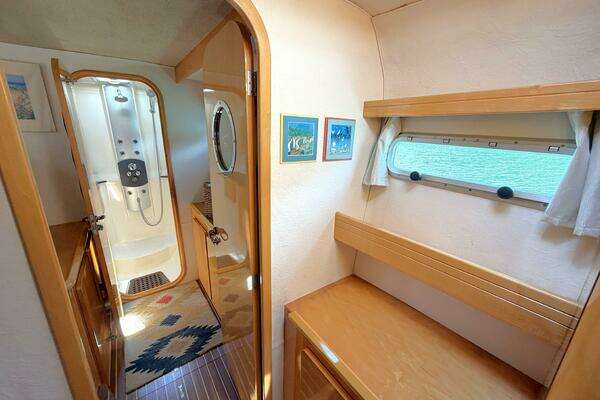 Privilege 495 Yacht For Sale