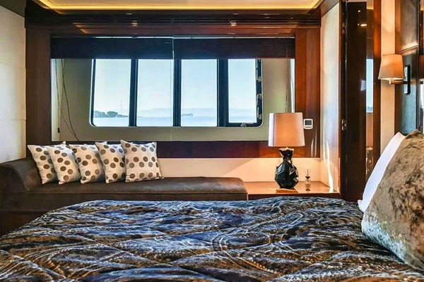 AGAVE 84ft Princess Yachts Yacht For Sale