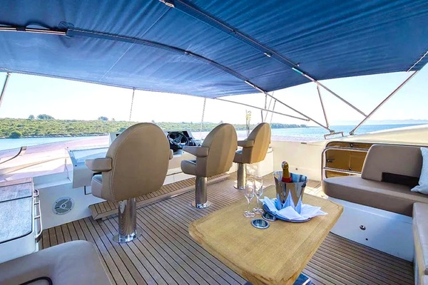 AGAVE 85ft Princess Yachts Yacht For Sale