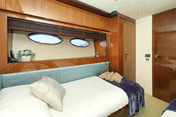 AGAVE 85ft Princess Yachts Yacht For Sale