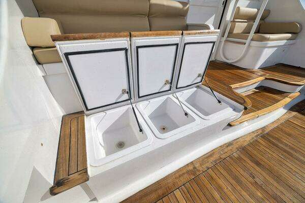 Paul Mann 60 Convertible Yacht For Sale