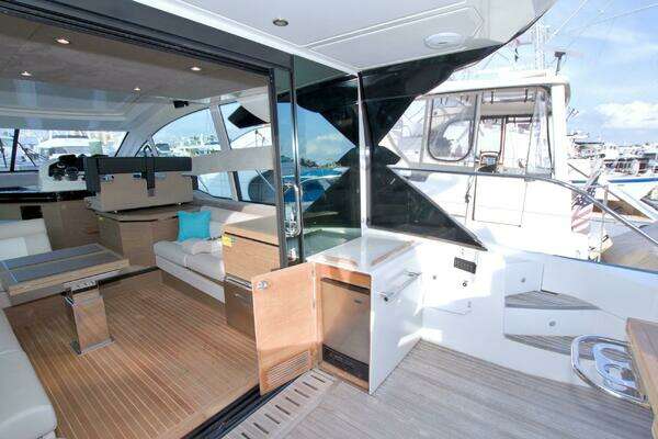 2019 Beneteau 50