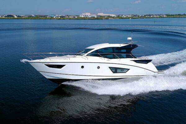 2019 Beneteau 50