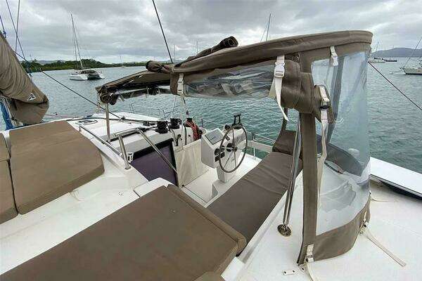 Fountaine Pajot Helia 44 Yacht For Sale