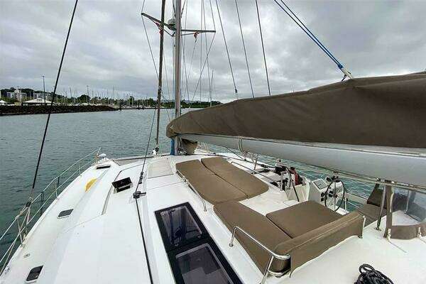 Fountaine Pajot Helia 44 Yacht For Sale