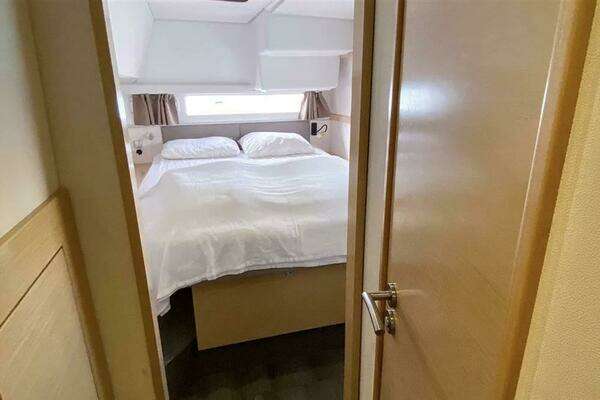 Fountaine Pajot Helia 44 Yacht For Sale