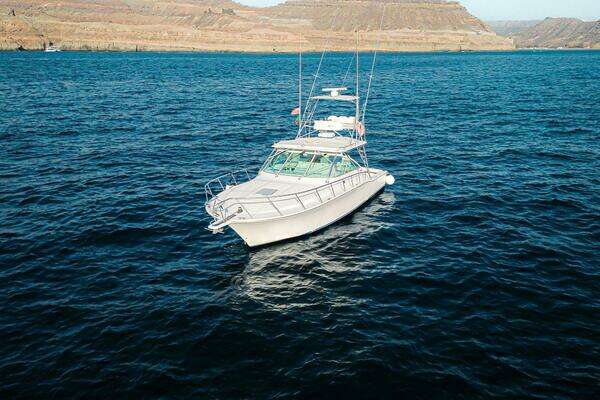 Cabo 40 Express Yacht For Sale
