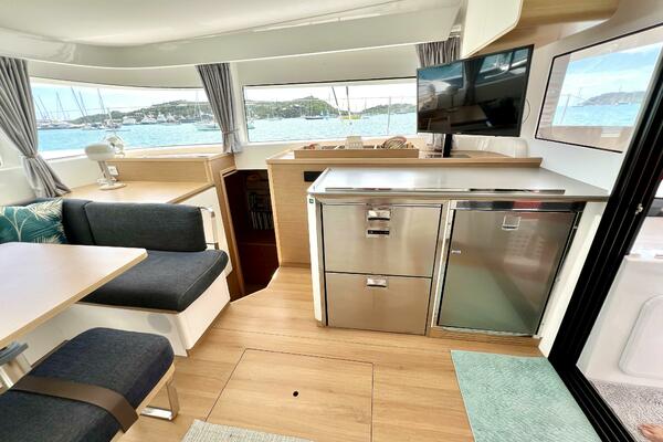 Kweli 44ft Excess Yacht For Sale