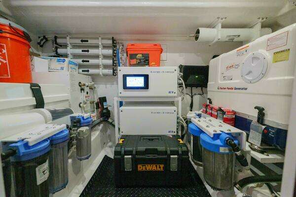 Valhalla Boatworks V-55 Yacht For Sale